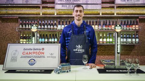 El jugador el COB Jos� Nogu�s gan� el reto de Estrella Galicia