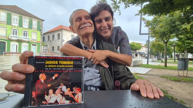 El reencuentro con su amiga, la historiadora Natalia Jorge Pereira, durante su estancia en Galicia.