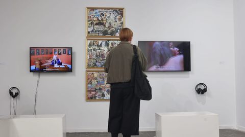 Instalaci�n de Mar�a Ruido en la galer�a valenciana Rosa Santos.