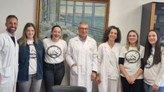 Miembros de la plataforma Loita con directivos del �rea sanitaria de A Coru�a y Cee en el Chuac