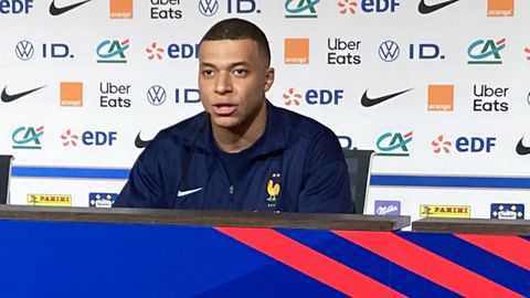 Kylian Mbappé.Kylian Mbappé en rueda de prensa
