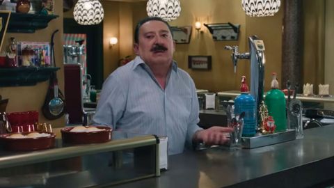 Mariano Peña, como Mauricio Colmenero