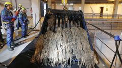 Toallitas higi�nicas acumuladas en la estaci�n de bombeo de O Couto, en Ourense