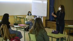 Comienzo de las clases presenciales en un instituto de Lal�n, el Laxeiro