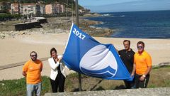 Bandera azul en la playa de A Concheira