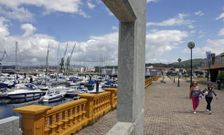 El turismo n�utico se afianza en la comarca y ya son muchos los que llegan a la r�a en barco. 