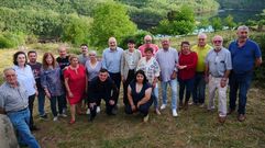 Ana Pont�n estuvo en la presentaci�n de la candidatura del BNG en Viana do Bolo.