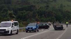 El espectacular accidente se sald� con una mujer herida leve.