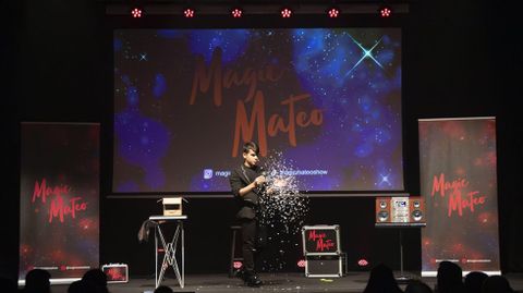 Magic Mateo acta en el festival de Sarria