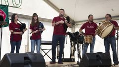 Animada foliada en el campo de O Bri�o, en Borneiro: �mira las im�genes!