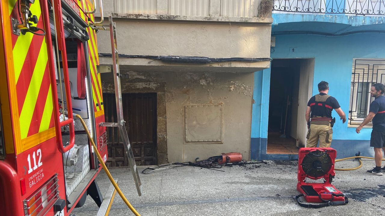 Cinco vecinos atendidos por inhalación de humo tras un incendio en ...