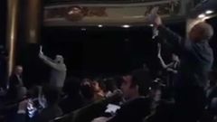 Protesta de las v�ctimas de Angrois ante el ministro de Fomento y la comisaria de la UE