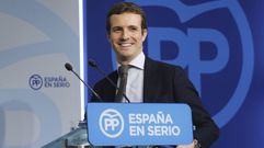 Casado: �S�nchez tiene que decidir si se va a montar en el avi�n de Maduro�