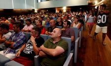 El patio de butacas del auditorio isle�o se llen� de productores de todos los puertos. 