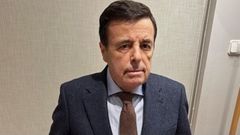 Juan Luis Ar�valo presentar� su libro �Trasplantado� en A Coru�a