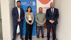 Firma del convenio de colaboraci�n entre Axober y el Banco Sabadell