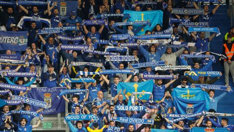 Aficin del Real Oviedo en Ipurua