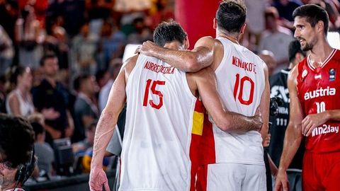 Unai Mendiote, jugador del COB; en el partido de la Seleccin 3x3 contra Austria en los cuartos de final del europeo.