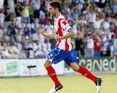 Manu celebra el primer gol de la temporada del Lugo, ante el H�rcules de penalti.