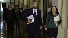 Jos� Manuel Lage e In�s Rey antes de la entrada al pleno