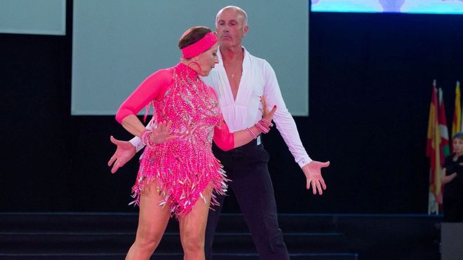 na Vell�n y Fernando Caneiro actuando en el Campeonato de Espa�a de Baile Latino.