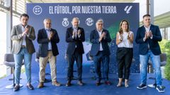 Ha ejercido como anfitrin el presidente de la RFEF, Rafael Louzn. Adems, representando al ftbol de las federaciones territoriales han asistido al encuentro el presidente de la Real Federacin Gallega de Ftbol, Pablo Prieto; y el presidente de la Real Federacin de Castilla y Len de Ftbol, Marcelino Mat, as como el seleccionador nacional campen del Mundo con Espaa en 2010 Vicente del Bosque.