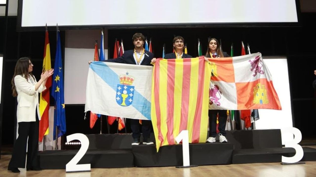 El carballés Mateo Lema Villar trae a Galicia una de las medallas de las SpainSkills