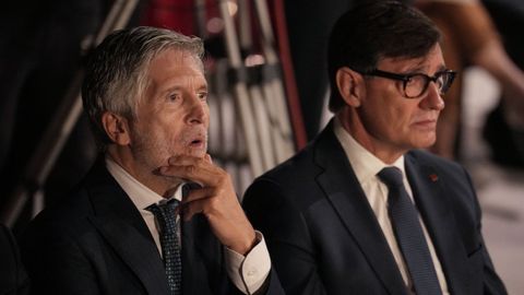 El ministro del Interior, Fernando Grande-Marlaska, y el presidente de la Generalitat, Salvador Illa.