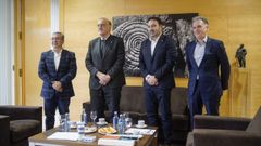 Reuni�n entre los representantes de la Diputaci�n y la Universidade de Vigo.
