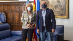 Marisol D�az, presidenta de la CEO, y Jos� Manuel Baltar, presidente de la Diputaci�n de Ourense en un encuentro en la sede provincial