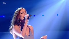 La espa�ola Clara Hurtado se cuela en �The Voice UK�