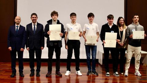 Alumnos gallegos con premio en las olimpiadas científicas nacionales