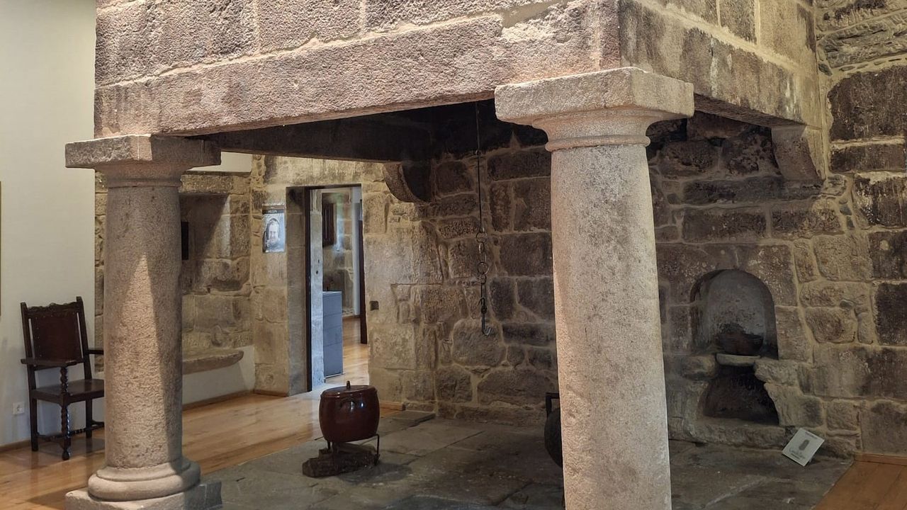 La monumental cocina del Pazo de Liñares