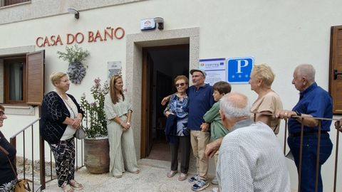 Jornada de puertas abiertas para los vecinos de Bande para conocer la pensi�n