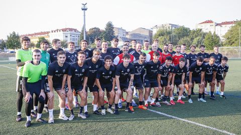 El nuevo Noia de Alberto Mariano se medirá al Pontevedra B el sábado.