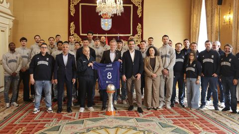 Recepci�n de la Xunta al�Obradoiro tras su ascenso a la ACB