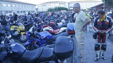 CONCENTRACION DE MOTOS REVENTA PISTONS