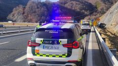 Accidente de trfico en la AP-66, autopista del Huerna