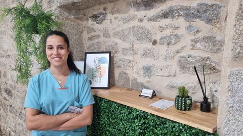 Silvia Prez en la clnica del pie que tiene en A Pobra de Trives.