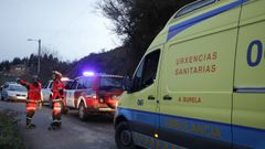 Imagen de archivo de una invervenci�n de accidente de tr�fico con Urxencias Sanitarias