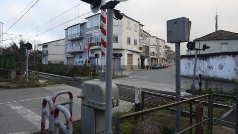Paso a nivel de Peliqu�n, en Ourense.