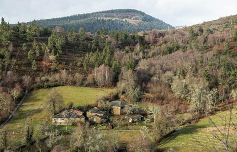 Vista general de la aldea de Pradelas