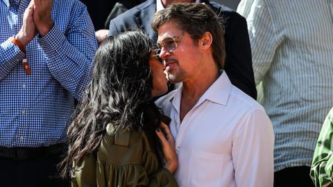 Brad Pitt e In�s de Ram�n, en Roland Garros