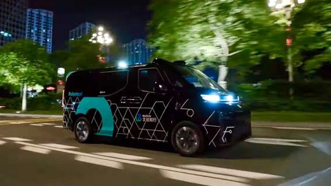 Robotaxi fabricado por la compa&ntilde;&iacute;a china WeRide, similar a los que se probar&aacute;n en las calles de Madrid.