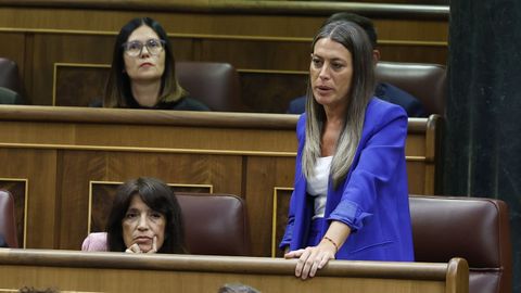 M�riam Nogueras, portavoz parlamentaria de Junts, acata la Constituci�n en la Sesi�n Constitutiva de las Cortes Generales de la XV Legislatura.