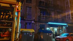 El incendio afect�  a las escaleras, pero no hubo da�os personales, ni en viviendas ni en el negocio del bajo.