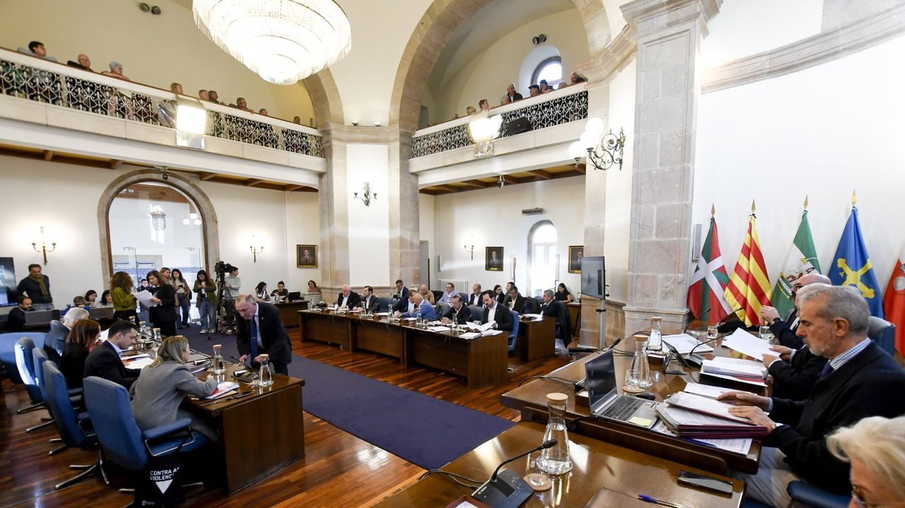 El PSOE pide a Alcoa que cumpla los acuerdos y a las Administraciones ...