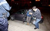 El autor confeso del crimen, entrando en los juzgados de Ponferrada.