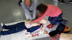 Curso de manexo dun desfibrilador