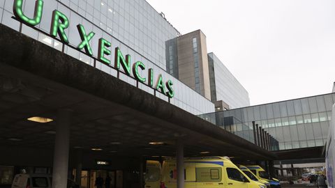 Imagen de la entrada principal de las Urxencias del Hospital Cl�nico de Santiago